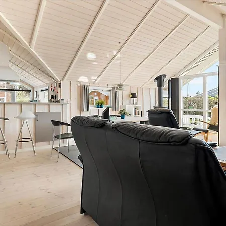 Semesterbostad Sj285-bjert-kystvej-64-a *