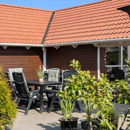 Holiday home Sj285-bjert-kystvej-64-a *