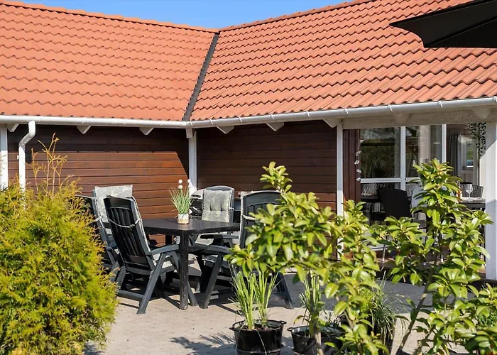 Holiday home Sj285-bjert-kystvej-64-a *