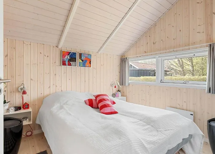 Holiday home Sj285-bjert-kystvej-64-a